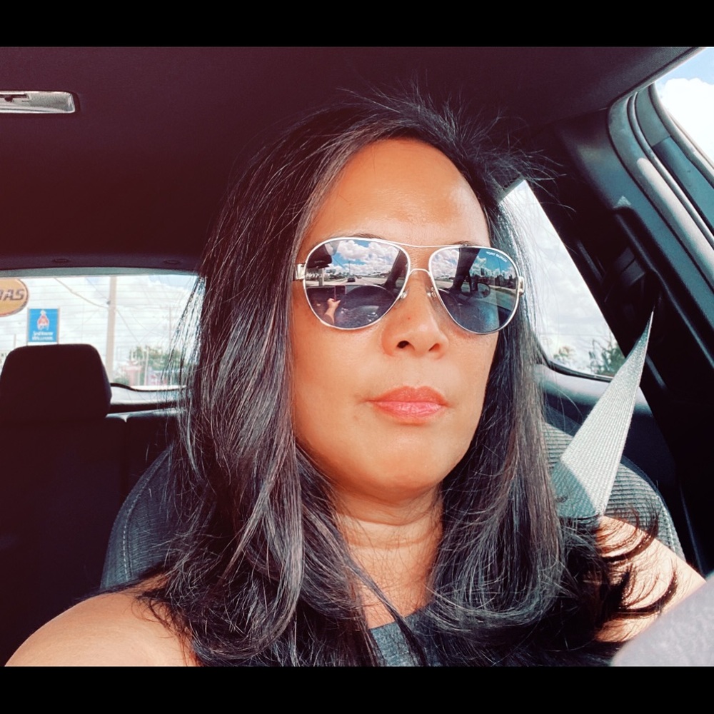 Meet your Posher, Jocelyn